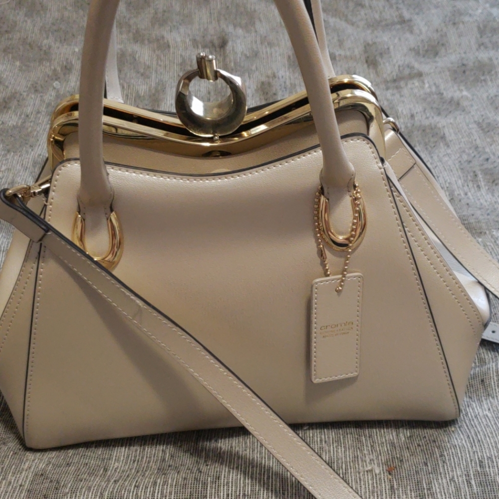 Leather purse